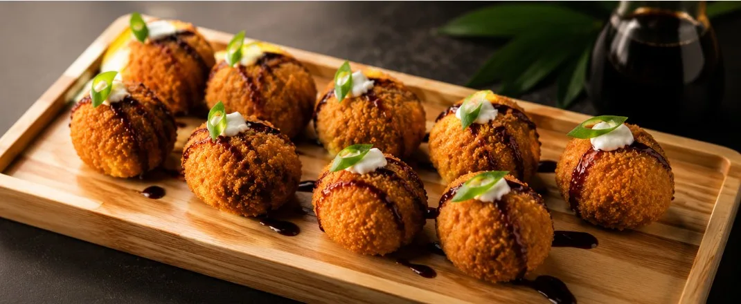 Bolinho De Salmão